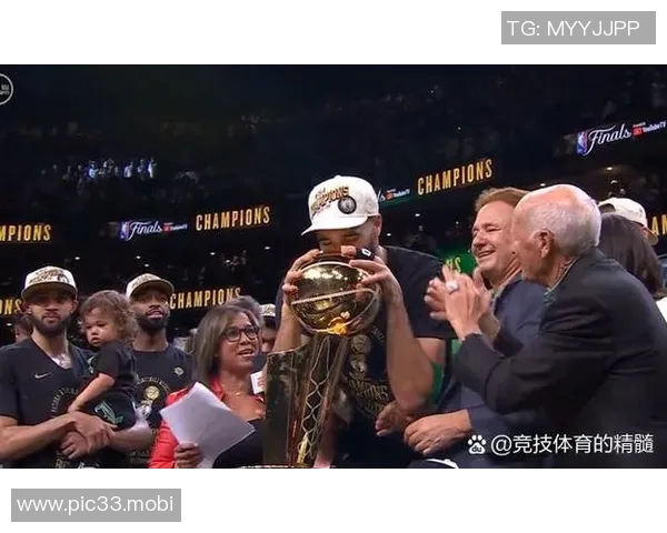 霍福德：塔图姆的康复速度令人惊叹，布朗本赛季打得极其自信